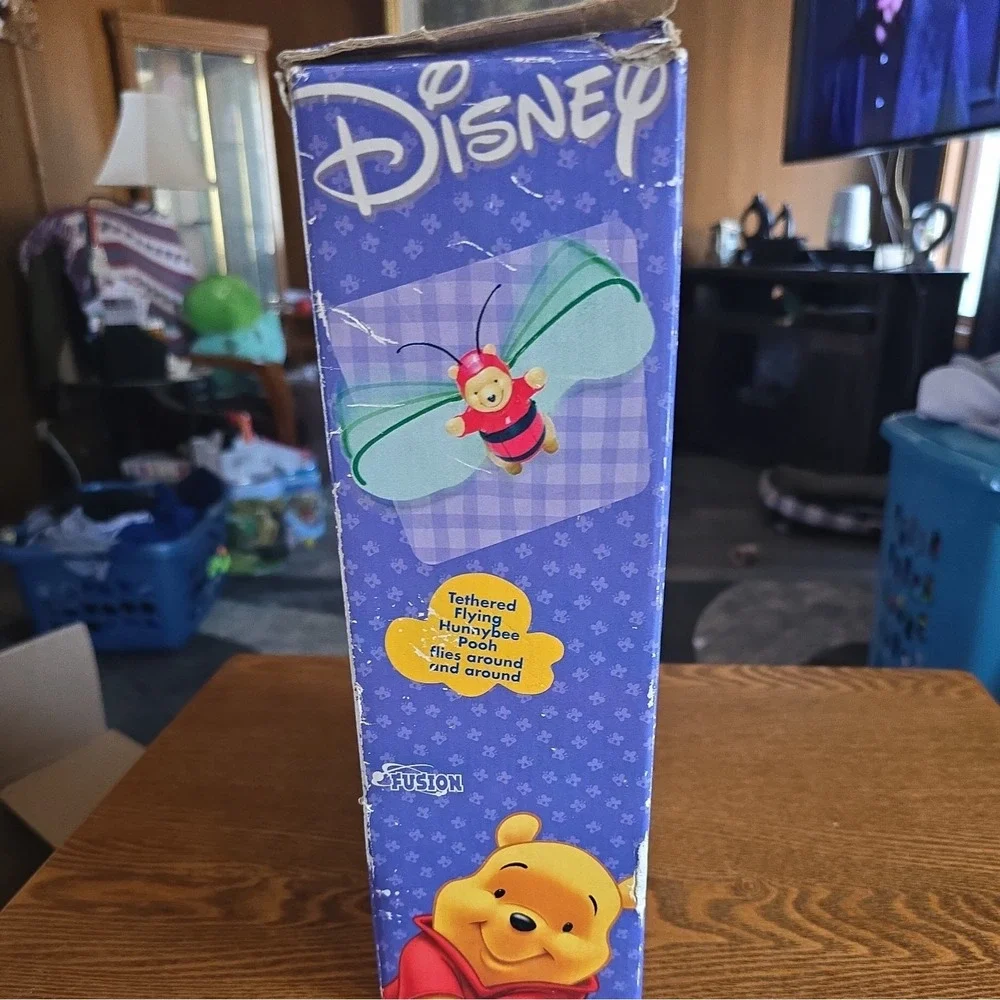 DISNEY WINNIE THE POOH FLYING HUNNY BEE POOH CRIB MOBILE Missing Bracket